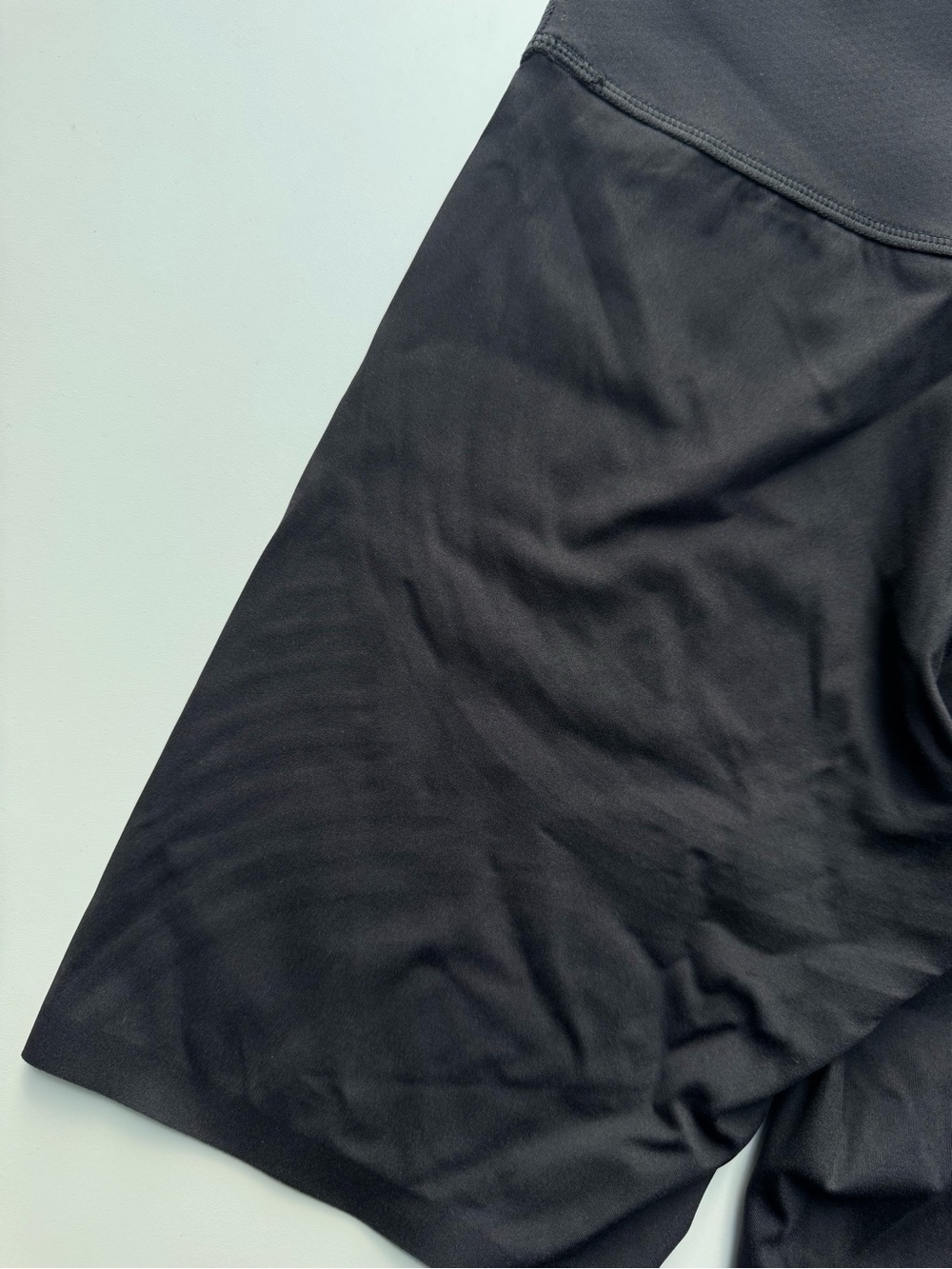 KNIX - HiTouch™️ High Rise Short - Picture 4 of 11